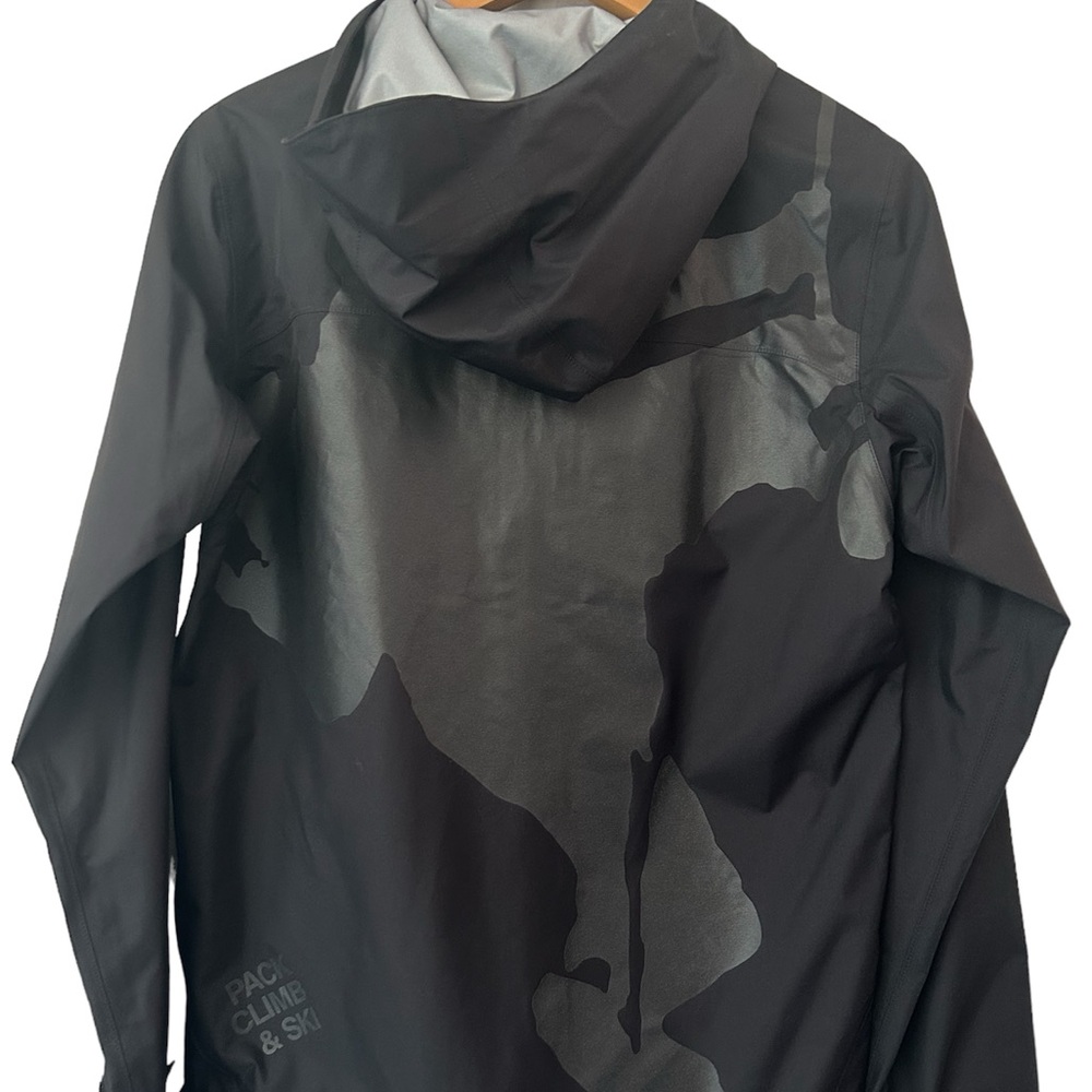 JUNYA WATANANBE MAN NORTHFACE LIGHTWEIGHT JACKET WITH REFLECTIVE DETAIL DESIGN